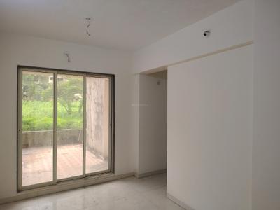 Living Room Image of 530 Sq.ft 2 BHK Apartment / Flat for rent in Godrej Emerald, Thane West Thane for Rs. 21000