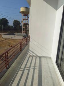 Balcony Image of 900 Sq.ft 2 BHK Builder Floor for rent in Samrathpura Rural Sikar for Rs. 10000