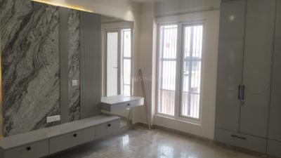 Bedroom Image of 1850 Sq.ft 3 BHK Builder Floor for sale in Paschim Vihar New Delhi for Rs. 37500000