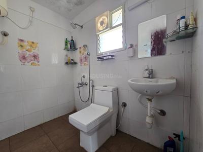 Bathroom Image of 1250 Sq.ft 2 BHK Apartment / Flat for rent in Indira Nagar Bengaluru for Rs. 60000