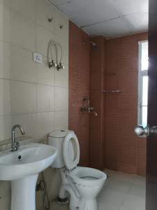 Common Bathroom Image of 1235 Sq.ft 3 BHK Apartment / Flat for sale in Mahagun Mywoods, Noida Extension Greater Noida for Rs. 10400000