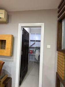 Balcony Image of 1600 Sq.ft 2 BHK Apartment / Flat for rent in Palasia Indore for Rs. 40000