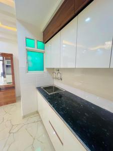 Kitchen Image of 1050 Sq.ft 2 BHK Apartment / Flat for sale in Capital Home 3, Sector 73 Noida for Rs. 4250000