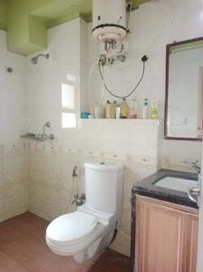 Bathroom Image of 1531 Sq.ft 3 BHK Apartment / Flat for sale in Tollygunge Kolkata for Rs. 12500000