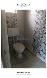 Image of 1300 Sq.ft 3 BHK Apartment / Flat for sale in Kalikapur, EM Bypass, Kolkata for Rs. 9200000