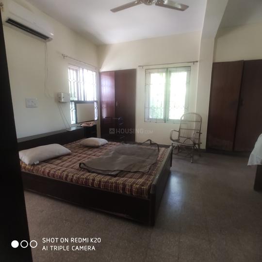Bedroom Image of Sarasu Apartments in Anna Nagar, Chennai