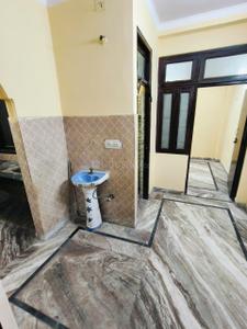 Bedroom Image of 650 Sq.ft 2 BHK Builder Floor for rent in New Ashok Nagar New Delhi for Rs. 15000