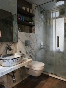 Bedroom Two Image of 1850 Sq.ft 4 BHK Apartment / Flat for sale in Runwal Elegante, Andheri West Mumbai for Rs. 87500000