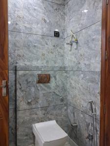 Bedroom Two Image of 900 Sq.ft 3 BHK Builder Floor for rent in Shastri Nagar New Delhi for Rs. 32000