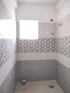 Common Bathroom Image of 1100 Sq.ft 2 BHK Apartment / Flat for sale in Fern Nest, Electronic City Bengaluru for Rs. 5170000