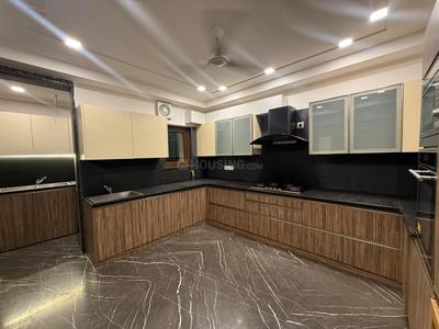 Kitchen Image of 2700 Sq.ft 4 BHK Builder Floor for rent in Swaraj Homes C Block RWA Kailash Colony, Greater Kailash I New Delhi for Rs. 235000