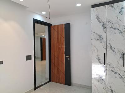 Bedroom Image of 1724 Sq.ft 3 BHK Apartment / Flat for sale in Vantara Elite Luxury Homes, Sector 102 Noida for Rs. 8900000