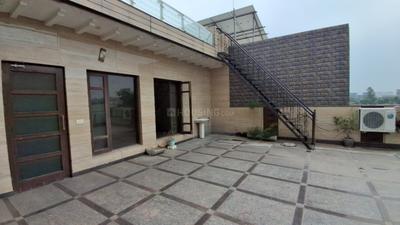 Balcony Image of 7000 Sq.ft 7 BHK Independent House for rent in Sliver Silver City Greens, Nabha Zirakpur for Rs. 125000