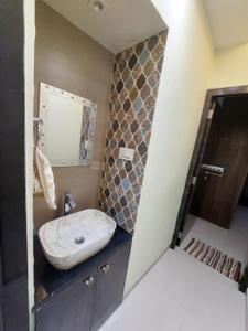 Bathroom Image of 600 Sq.ft 2 BHK Apartment / Flat for sale in Vikhroli East Mumbai for Rs. 12800000