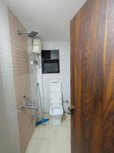 Bathroom Image of 1650 Sq.ft 3 BHK Apartment / Flat for rent in New Sneh Nagar Nagpur for Rs. 50000