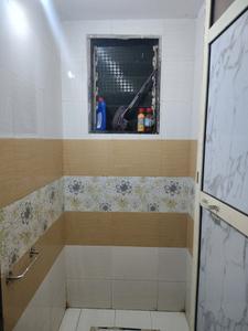 Common Bathroom Image of 580 Sq.ft 1 BHK Apartment / Flat for rent in Unique Greens, Kasarvadavali Thane for Rs. 16583