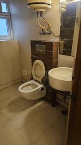 Image of 2350 Sq.ft 4 BHK Apartment / Flat for sale in DDA Flats Sarita Vihar, Sarita Vihar, New Delhi for Rs. 33800000
