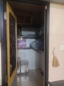 Bathroom Image of 1880 Sq.ft 3 BHK Apartment / Flat for sale in Prahlad Nagar Ahmedabad for Rs. 15500000