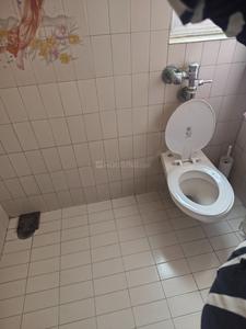 Bathroom Image of 2200 Sq.ft 3 BHK Apartment / Flat for sale in DLH Dilrag, Vile Parle West Mumbai for Rs. 88000000
