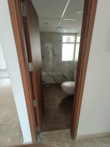 Image of 1900 Sq.ft 3 BHK Apartment / Flat for rent in Express Zenith, Sector 77, Noida for Rs. 55000