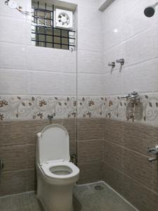 Common Bathroom Image of 1110 Sq.ft 2 BHK Apartment / Flat for sale in K R Puram Bengaluru for Rs. 7500000