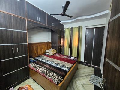 Bedroom Image of 1000 Sq.ft 3 BHK Builder Floor for sale in Ramesh Nagar New Delhi for Rs. 12500000