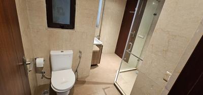 Bathroom Image of 7000 Sq.ft 4 BHK Apartment / Flat for sale in Ambience Caitriona, DLF Phase 3 Gurgaon for Rs. 200000000