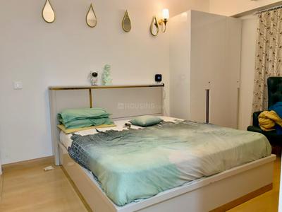 Bedroom Image of 2301 Sq.ft 3.5 BHK Apartment / Flat for sale in DLF One Midtown, Karampura New Delhi for Rs. 64000000