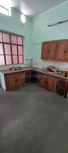 Kitchen Image of 1000 Sq.ft 1.5 BHK Builder Floor for rent in Yashoda Nagar Kanpur for Rs. 8000