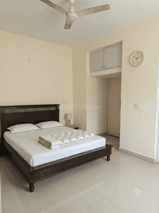 Bedroom Image of 2250 Sq.ft 3 BHK Apartment / Flat for sale in DDA Sunlight Colony, Maharani Bagh New Delhi for Rs. 42000000