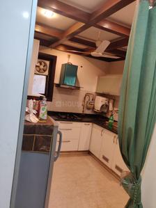 Kitchen Image of 1080 Sq.ft 3 BHK Builder Floor for rent in Arjun Nagar New Delhi for Rs. 75000