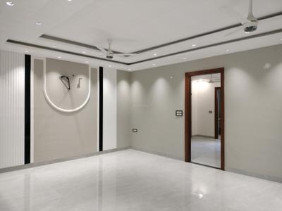 Living Room Image of 2250 Sq.ft 3 BHK Builder Floor for sale in Ultra Luxury Builder Floor, Sector 85 Faridabad for Rs. 24500000
