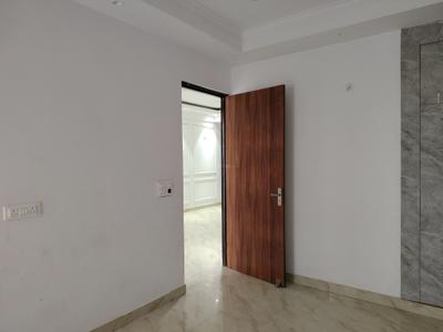 Bedroom Image of 1010 Sq.ft 2 BHK Apartment / Flat for sale in Vihaan Heights The Ultima 107, Sector 104 Noida for Rs. 5590000