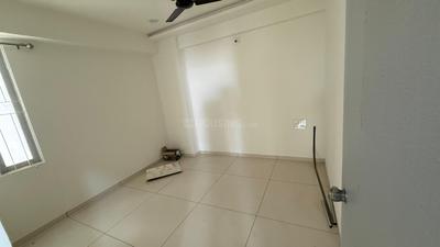 Bedroom Image of 728 Sq.ft 2 BHK Apartment / Flat for rent in Shilp Aura, Chhani Vadodara for Rs. 15000