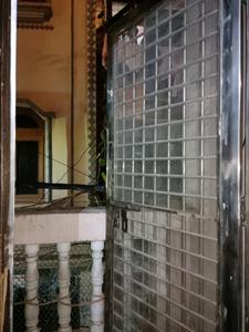 Living Room Image of 800 Sq.ft 2 BHK Builder Floor for sale in Laxmi Nagar New Delhi for Rs. 6800000