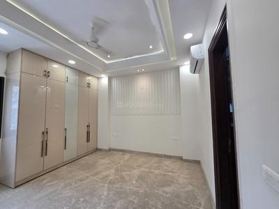 Bedroom Image of 1620 Sq.ft 3 BHK Builder Floor for sale in Punjabi Bagh New Delhi for Rs. 30000000