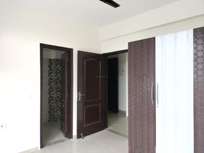 Bedroom Image of 2350 Sq.ft 4 BHK Apartment / Flat for sale in Omaxe Heights, Sector 86 Faridabad for Rs. 30000000