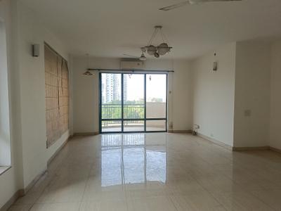 Living Room Image of 2475 Sq.ft 3 BHK Apartment / Flat for rent in Unitech The Close South, Sector 50 Gurgaon for Rs. 78000