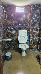 Bathroom Image of 1200 Sq.ft 2 BHK Builder Floor for rent in Metro Shri Sharad Madhav Vihar, Nainod Indore for Rs. 21000