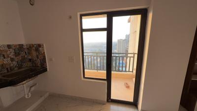 Kitchen Image of 1793 Sq.ft 3.5 BHK Apartment / Flat for sale in Parakh The Golden Gate, Mahurali Ghaziabad for Rs. 12800000