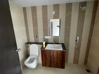 Bathroom Image of 1640 Sq.ft 3 BHK Apartment / Flat for rent in Vario Homes, Hebbal Bengaluru for Rs. 80000