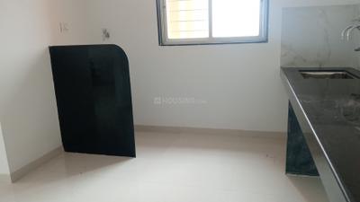 Kitchen Image of 950 Sq.ft 2 BHK Apartment / Flat for rent in Giritirtha Solasta, Ravet Pune for Rs. 25000