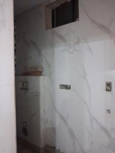 Common Bathroom Image of 1100 Sq.ft 2 BHK Apartment / Flat for sale in Hometech Pride, Sector 73 Noida for Rs. 3950000