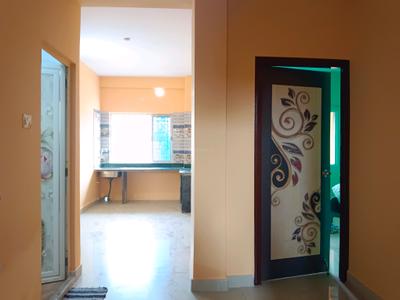 Living Room Image of 850 Sq.ft 2 BHK Apartment / Flat for rent in Prime Tower by NS Construction, Joka Kolkata for Rs. 12000