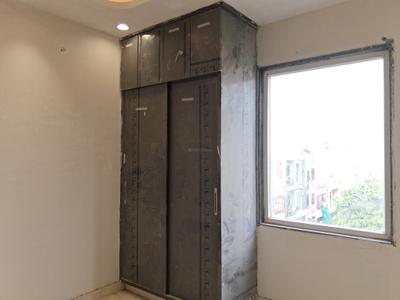 Bedroom Image of 900 Sq.ft 3 BHK Builder Floor for sale in Paschim Vihar New Delhi for Rs. 21000000