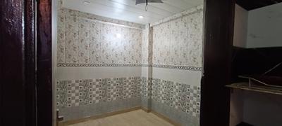 Image of 600 Sq.ft 3 BHK Builder Floor for sale in Jamia Nagar, New Delhi for Rs. 3600000