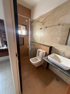 Bathroom Image of 1200 Sq.ft 2 BHK Builder Floor for rent in HSR Layout Bengaluru for Rs. 55000