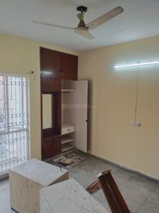 Bedroom Image of 1100 Sq.ft 2 BHK Apartment / Flat for rent in DDA Flats Sarita Vihar, Sarita Vihar New Delhi for Rs. 37000