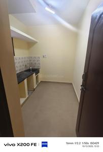 Kitchen Image of 700 Sq.ft 1 BHK Apartment / Flat for rent in Bennigana Halli Bengaluru for Rs. 15000