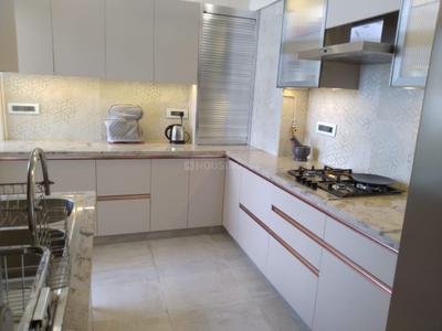 Kitchen Image of 2102 Sq.ft 3 BHK Apartment / Flat for sale in DLF The Ultima, Sector 81 Gurgaon for Rs. 36500000